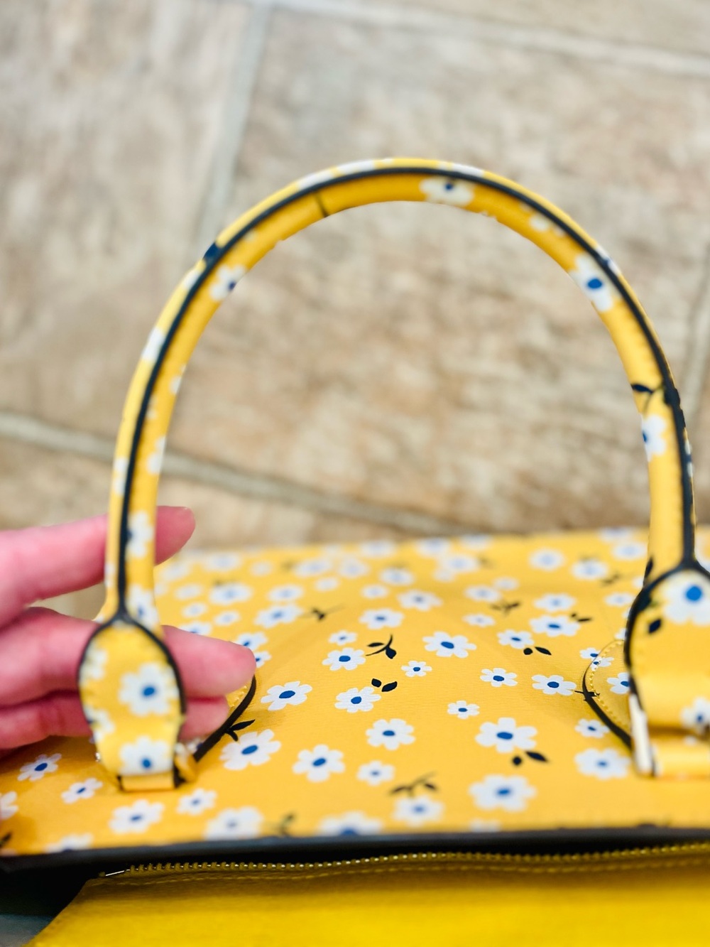 Kate Spade New York Darcy Small Fleurette Floral Satchel (Style WKRO0434 NWOT - Picture 14 of 16